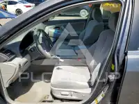 2011 Toyota CAMRY фото