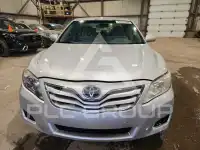 2011 Toyota CAMRY фото