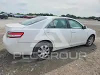 2011 Toyota CAMRY фото