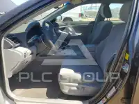 2011 Toyota CAMRY фото