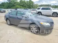 2011 Toyota CAMRY фото