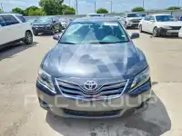 2011 Toyota CAMRY фото