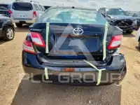 2011 Toyota CAMRY фото
