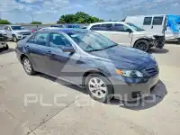 2011 Toyota CAMRY фото