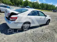 2011 Toyota CAMRY фото