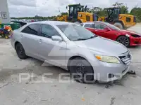 2011 Toyota CAMRY фото