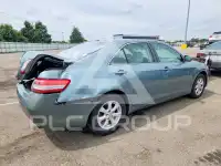 2011 Toyota CAMRY фото