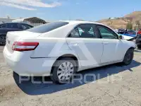 2011 Toyota CAMRY фото