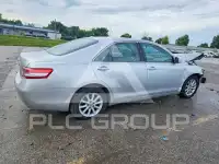 2011 Toyota CAMRY фото