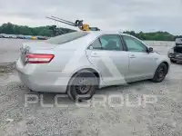 2011 Toyota CAMRY фото