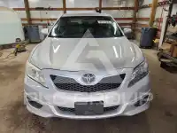 2011 Toyota CAMRY фото