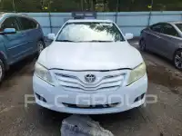 2011 Toyota CAMRY фото
