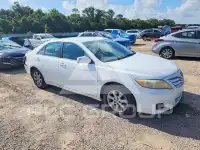 2011 Toyota CAMRY photo