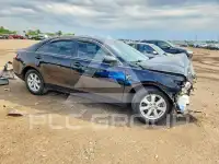 2011 Toyota CAMRY фото