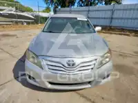 2011 Toyota CAMRY фото