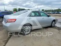 2011 Toyota CAMRY фото