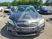2011 Toyota CAMRY фото