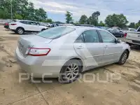 2011 Toyota CAMRY фото