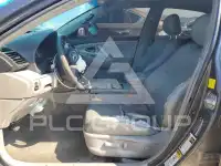 2011 Toyota CAMRY фото