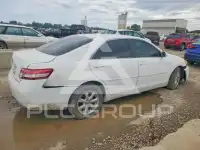 2011 Toyota CAMRY фото