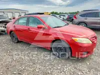 2011 Toyota CAMRY фото