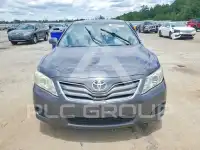 2011 Toyota CAMRY фото