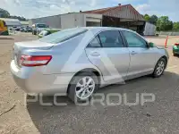2011 Toyota CAMRY фото