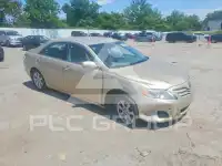 2011 Toyota CAMRY фото