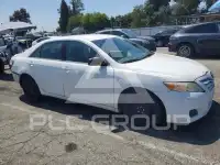 2011 Toyota CAMRY фото