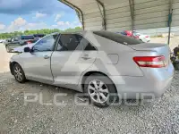 2011 Toyota CAMRY фото