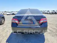 2011 Toyota CAMRY фото