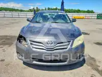 2011 Toyota CAMRY фото