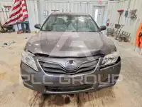 2011 Toyota CAMRY фото