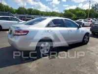2011 Toyota CAMRY фото