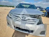 2011 Toyota CAMRY фото