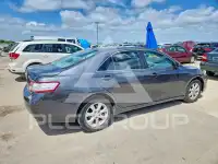 2011 Toyota CAMRY фото