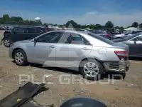 2011 Toyota CAMRY фото