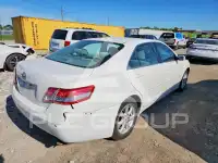 2011 Toyota CAMRY фото