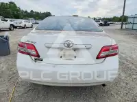 2011 Toyota CAMRY фото