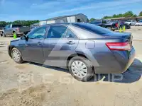 2011 Toyota CAMRY фото