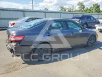 2011 Toyota CAMRY photo