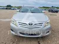 2011 Toyota CAMRY фото
