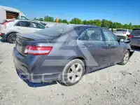 2011 Toyota CAMRY фото
