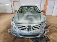 2011 Toyota CAMRY фото