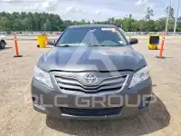 2011 Toyota CAMRY фото