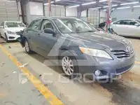 2011 Toyota CAMRY фото