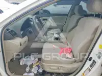 2011 Toyota CAMRY фото
