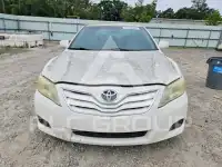 2011 Toyota CAMRY фото