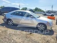 2011 Toyota CAMRY фото