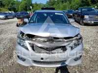 2011 Toyota CAMRY фото
